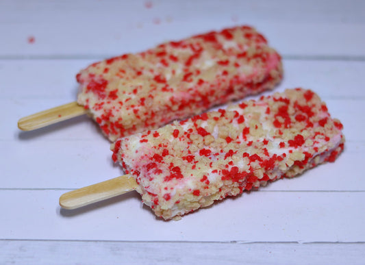 Freeze Dried Ice Cream Popsicle (Chocolate Eclair, Strawberry Shortcake)