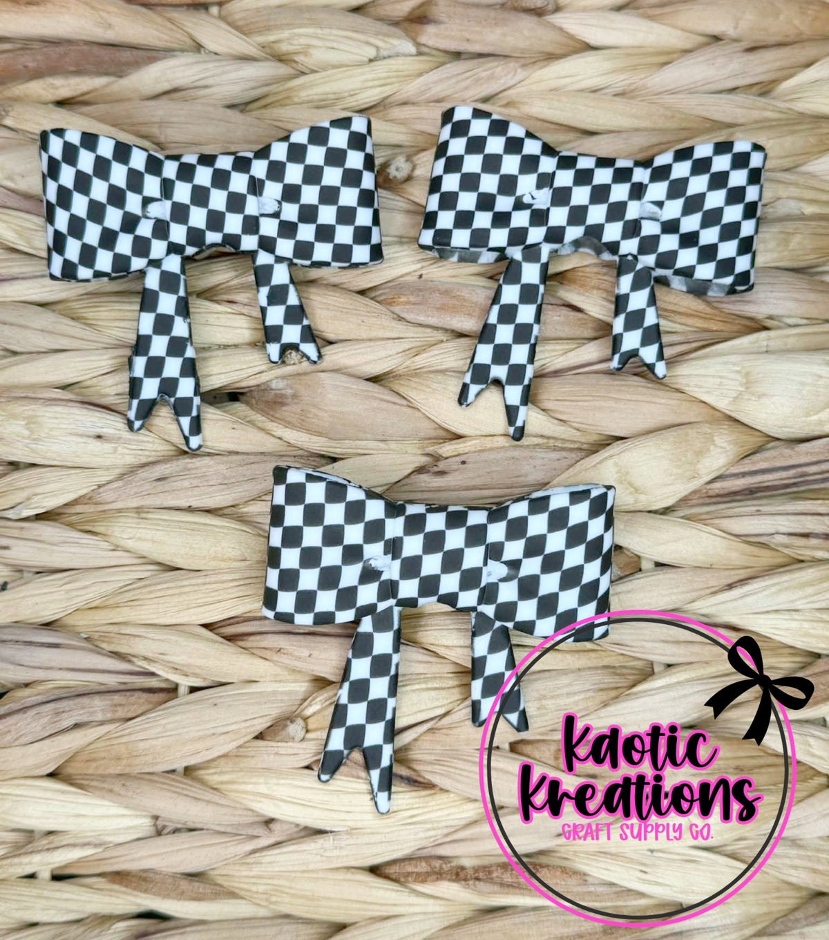 D77 BEADABLE JUMBO SILICONE BOW BLACK WHITE CHECKERED (1ct)