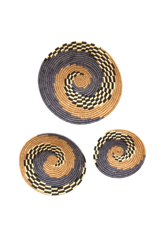 Dakarai Raffia Straw Wall Decor Display Basket Tray Sets