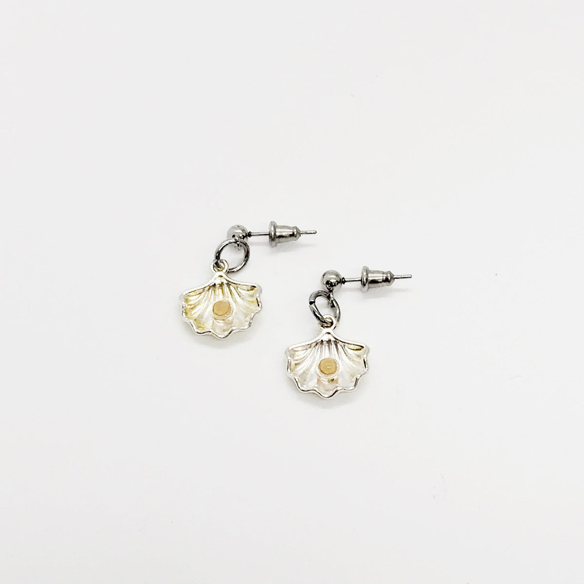 Mustard Seed Earrings, Oyster Shell Mustard Seed Jewelry, Matthew 17 20, Mustard Seed Faith, Bible Verse Gift, Scripture Gift, Faith Gift