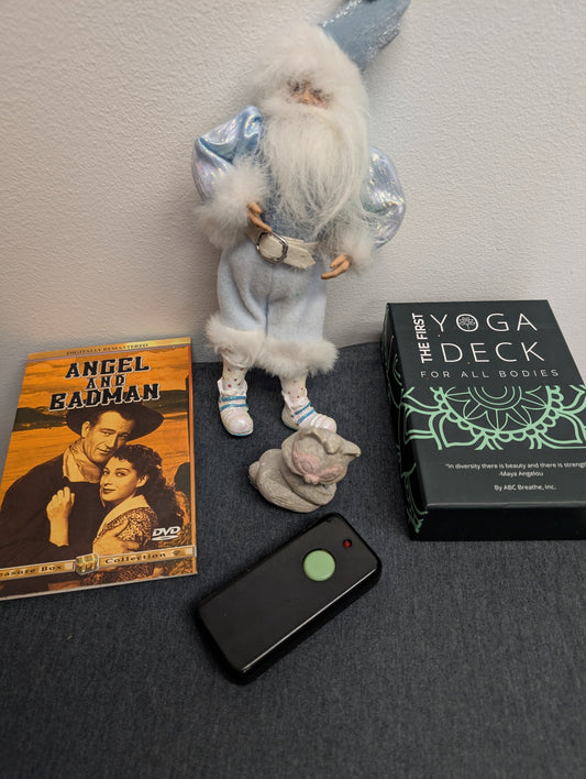 The White Elephant Mystery! ๐ Hilarious & Awkward Gifts!