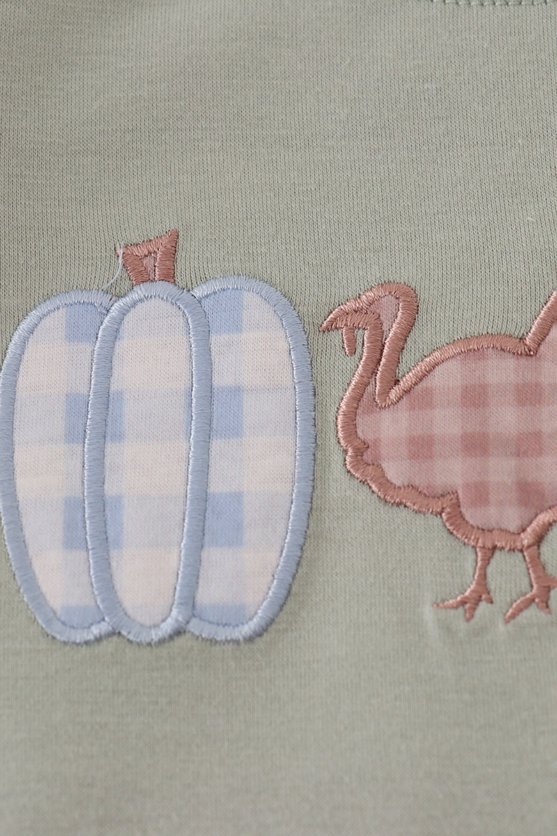 Sage pumpkin turkey applique top