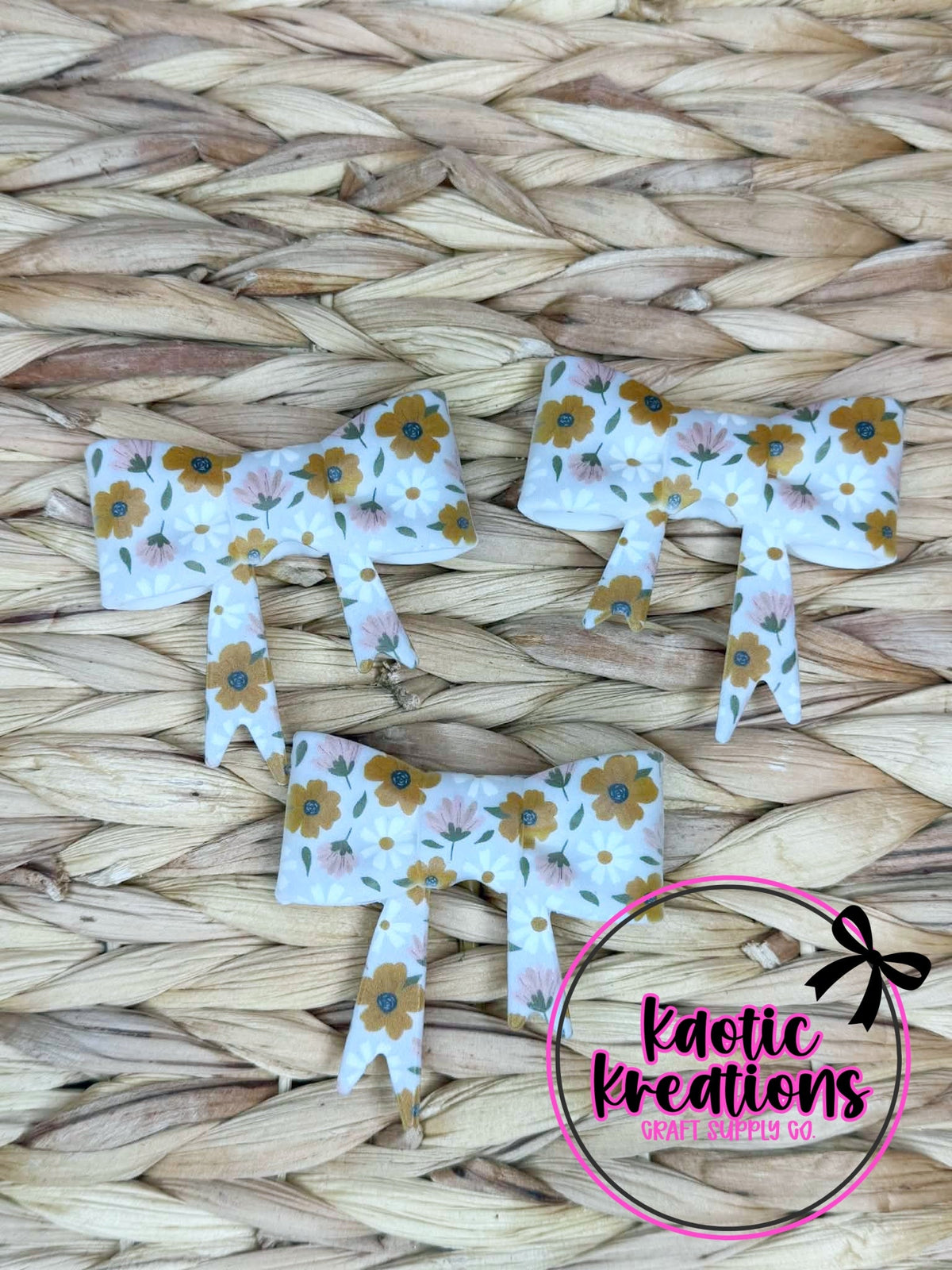 (DISCONTINUED) BEADABLE JUMBO SILICONE BOW WILDFLOWERS (1ct)