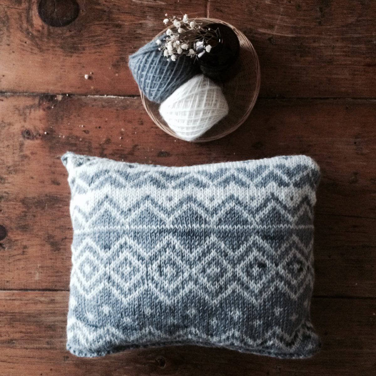 The Bjerge Pillow Knit Pattern
