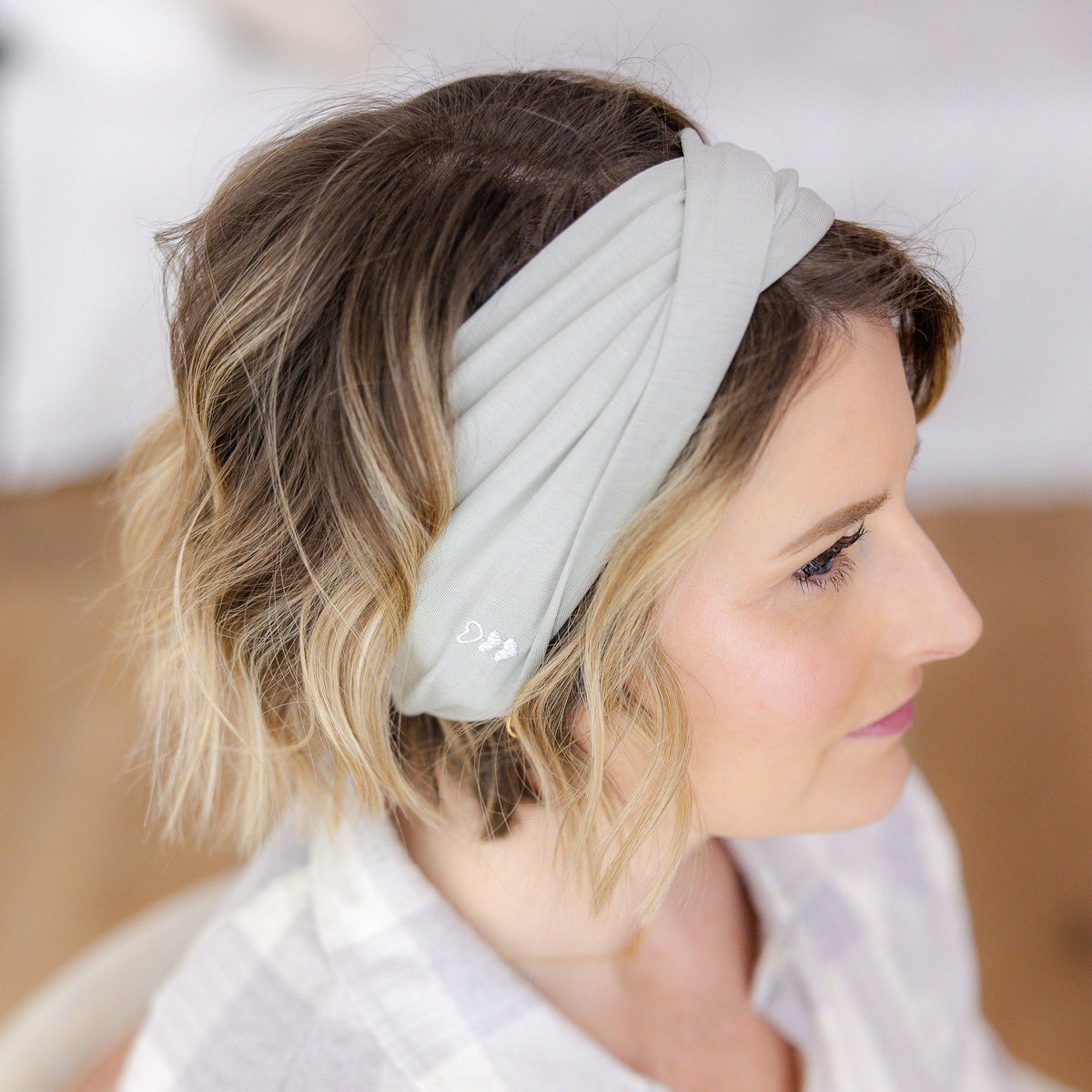 All-Day Comfort Twist Headband – Buttery Soft